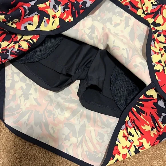 NWOT Columbia girls skort - Picture 6 of 8